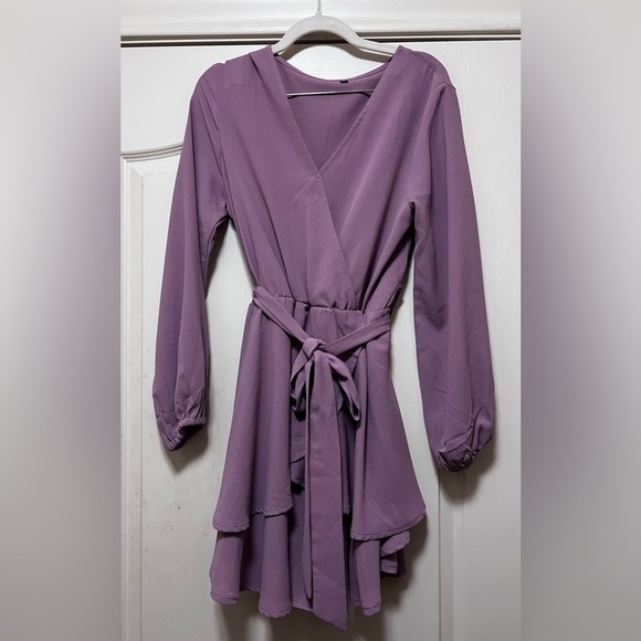 Ferlema Women's Sexy V Neck Ruffle Long Sleeve Tie Waist Swing Mini Wrap Dress - Picture 5 of 5